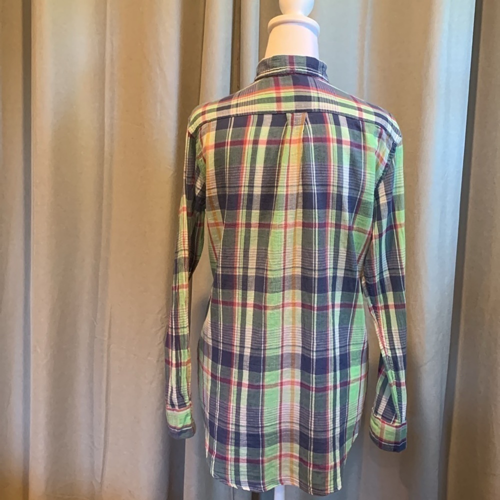 NWOT - Chaps Lightweight Plaid Button Down Top Size Small - Picture 3 of 15